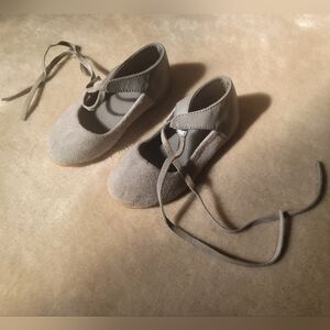 Zara Baby Girl Grey Suede Ballet Shoes Size 19 (US 3)